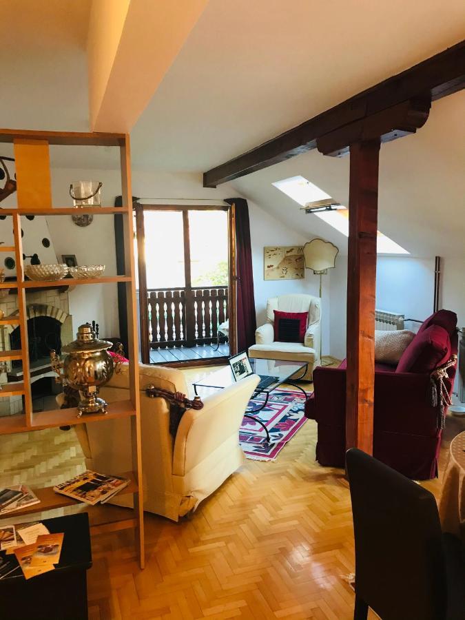 Apartman Simple Apartment Sarajevo Ngoại thất bức ảnh